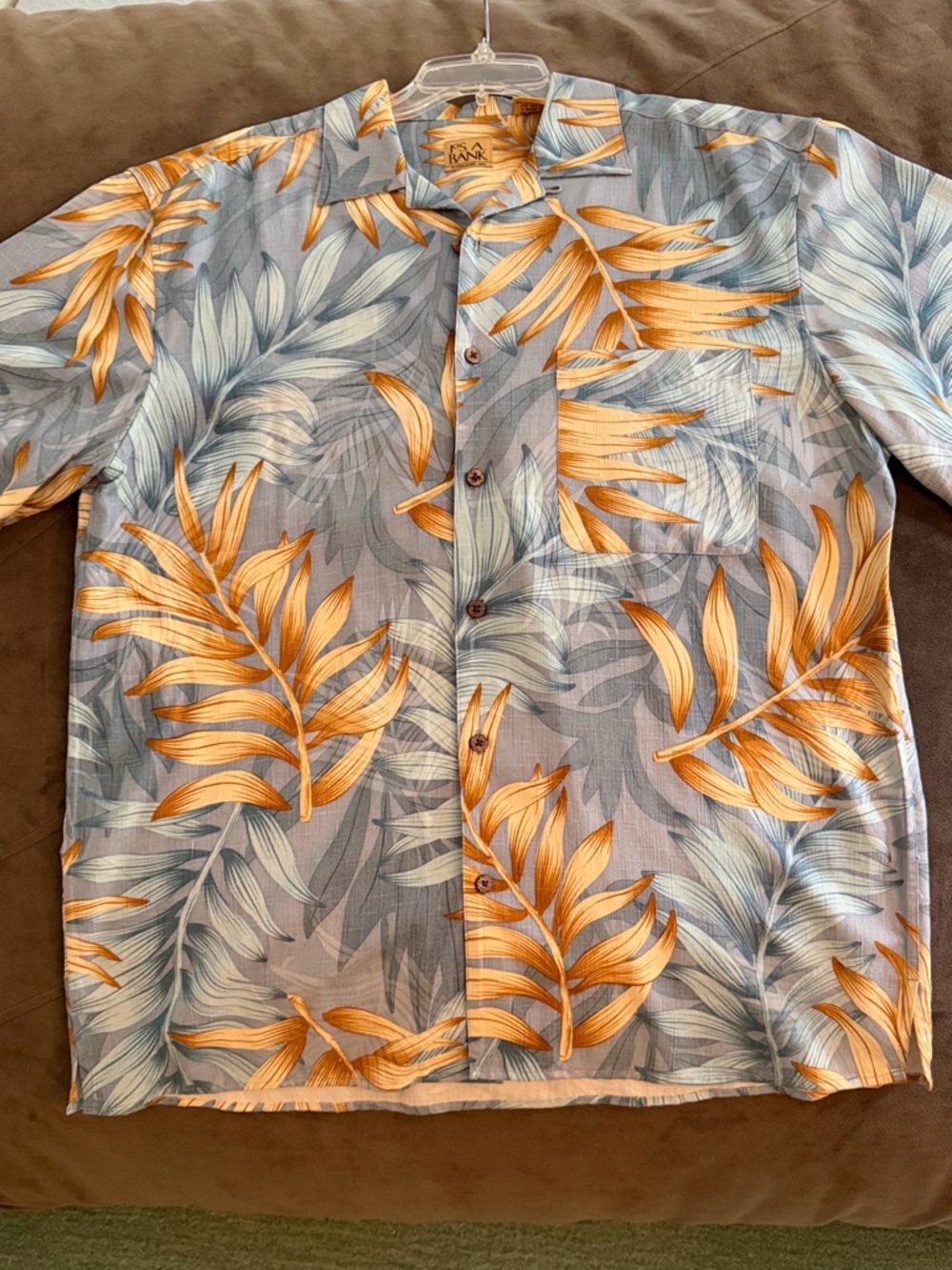 Jos. A. Bank 100% silk Shirt - Gray & Yellow Leaf Print Tropic breathable cool - Picture 4 of 7